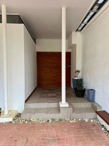  Venta de Casa en Lomas de Ayarco Sur, Curridabat 5890
