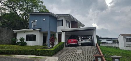 Venta de Casa en Río Segundo, Alajuela. RAH 25-1815