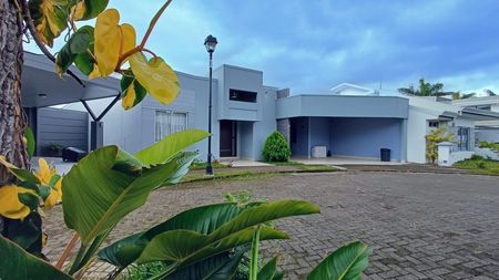 Venta de Casa en Sabanillas de Montes de Oca. RAH 26-146