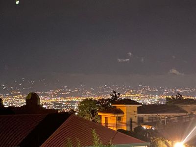 Venta de Casa en San Antonio de Escazú. RAH 26-353 Foto 5 de 10