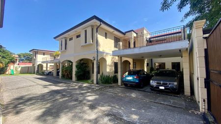 Venta de Casa en Santa Ana, San José. RAH 26-217
