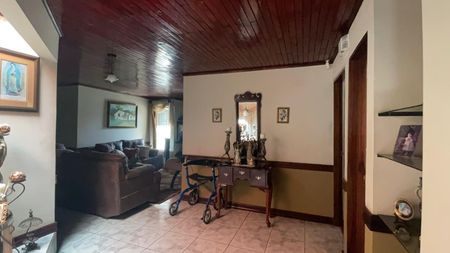 Venta de Casa en Santa Bárbara, Heredia. RAH 26-76 Imagem 2 de 10