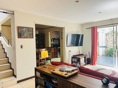 Venta de casa esquinera en Rhormoser Foto 6 de 7