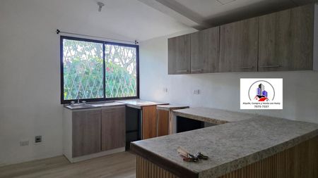 Venta de Casas en Ciudad colón - Mora Foto 8 de 15
