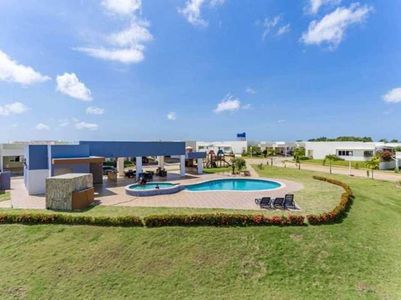  Venta de ESPECTACULAR Y AMPLIA Casa de Esquina a precio de oportunidad!! Una Joya En La Chorrera