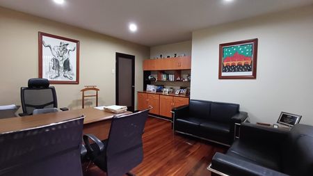 Venta de Local Comercial en Los Yoses, San José. RAH 25-2028