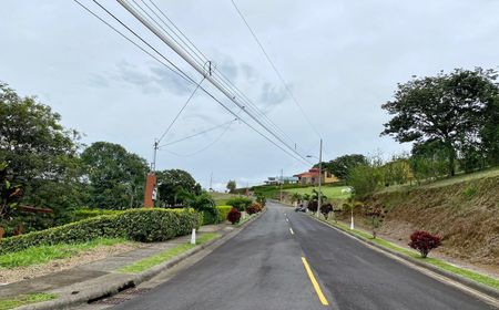 Venta de Lote en Grecia, Alajuela. RAH 25-1290 Foto 3 de 10