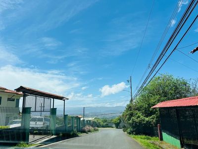 Venta de Lote en San Rafael de Heredia. RAH 26-219 Foto 8 de 10