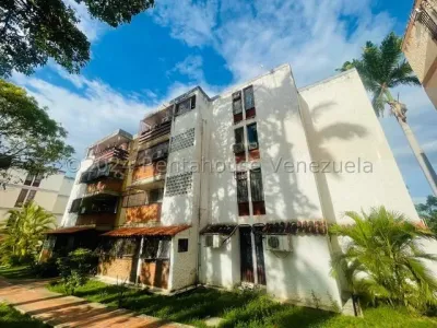 Venta Espectacular Apartamento Ubicado En Planta Baja En La Av. Principal De Agua Viva Cabudare,lara Gc