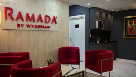 ¿Y si tu próxima inversión fuera… tu propia habitación en un hotel 5 ⭐ estrellas? 