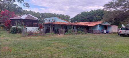 YABEBYRY – MISIONES – AYOLAS: TOTALMENTE EQUIPADA, APTA P/ TRANSFERENCIA, 5.000 USD.